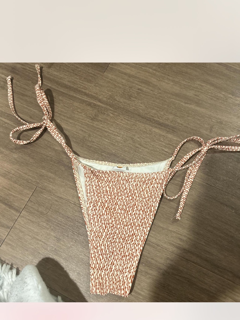 High-Rise Tie-Side Bikini Bottom in Rust Pattern